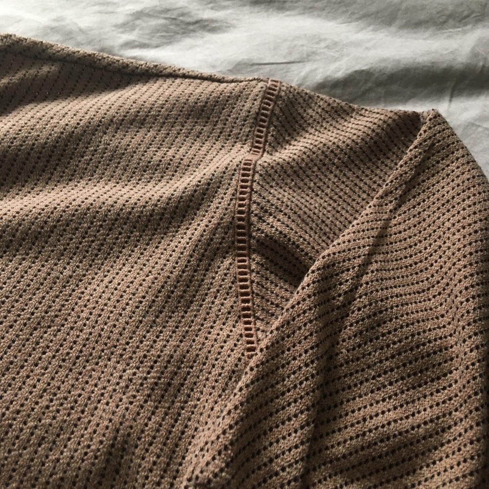 Microdot Top - Picture 2 of 4